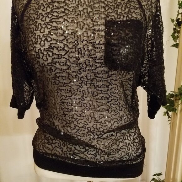 Black shear sequin short sleeve front pocket L - Picture 2 of 6